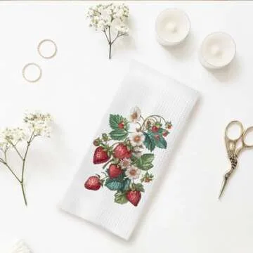 uinwk Strawberry Kitchen Towels Dish Towels, Vintage Strawberry and Blossoms Decorative Hand Towels for Bathroom, Strawberry Bathroom Kitchen Decor, Strawberry Kitchen Accessories, 16x24 Inches