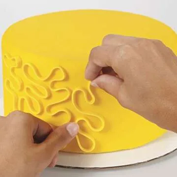 Wilton Edible Adhesive for Easy Cake Decoration