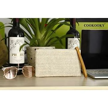 Stylish COOKOOKY Straw Clutch for Women - Perfect Summer Accessory