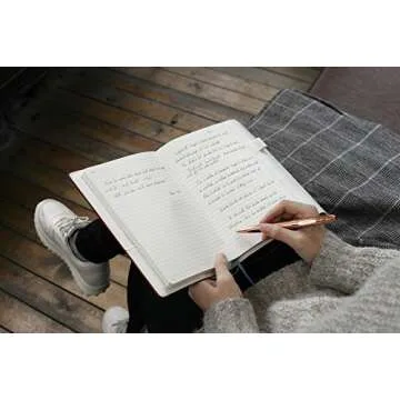 Lined Refillable Vintage Writing Journal for Women, Retro Tree of Life Faux Leather Cover Notebook/Travel Diary,Wide Ruled Paper,Daily Use Gift for Bloggers/Teachers/Back to College Students (Brown)