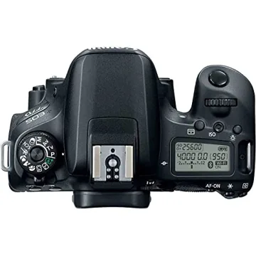 Canon EOS 77D with EF-S 18-55mm STM Kit in Black