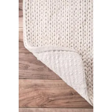 Elegant Chunky Off White Rug for Cozy Living Spaces