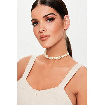 Natural Cowrie Shell Choker Necklace for Boho Style