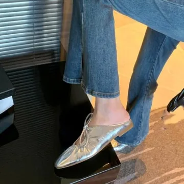 Stylish Women's Wrinkled Leather Ballet Flats for Comfort