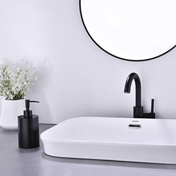 Stylish Avola Kitchen Soap Dispenser in Matte Black