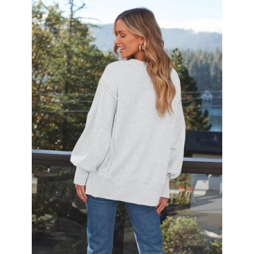 Trendy Queen Oversized Sweatshirt for Effortless Style