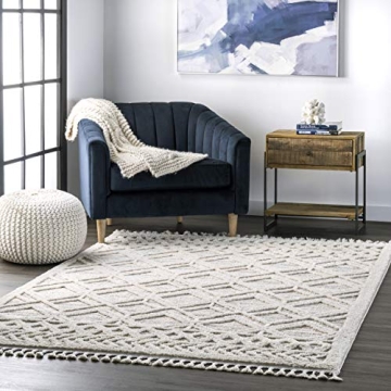 nuLOOM 8x11 Ansley Moroccan Tassel Rug for Elegant Homes