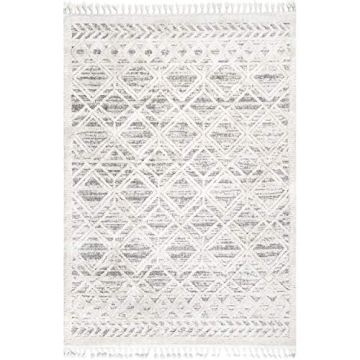 nuLOOM 8x11 Ansley Moroccan Tassel Rug for Elegant Homes