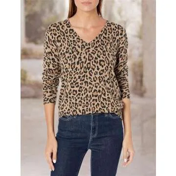 Amazon Essentials Women's Classic-Fit Lightweight Long-Sleeve V-Neck Sweater (Available in Plus Size), Camel Leopard, Medium