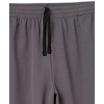 Amazon Essentials Performance Tech Shorts - Men's Activewear