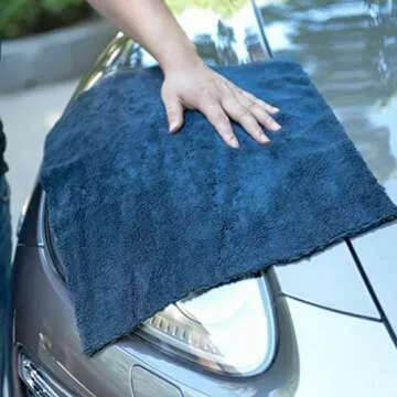 CARCAREZ Premium Microfiber Towels, Car Drying Wash Detailing Buffing Waxing Polishing Towel with Plush Edgeless Microfiber Cloth (Black)