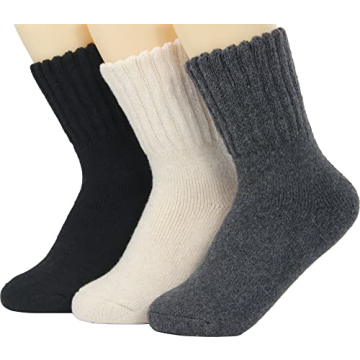 Weweya Women’s Warm Crew Socks - Thick Knit Vintage Style Gift Socks for Women