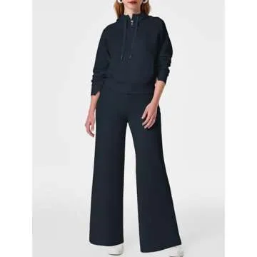 Stylish Women’s Sweatsuits for Comfortable Fall Fashion