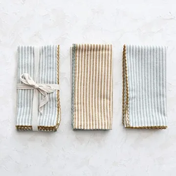 Stylish Cotton Napkin Set with Scalloped Edges