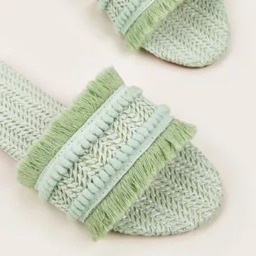 FRZTOUR Women's Raffia Sandals Straw Woven Flats Fringe Crochet Nonslip Comfy Beach Slides for Summer (7.5,Mint Green)