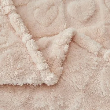 FY Fiber House Heart Checkered Throw Blanket for All Seasons