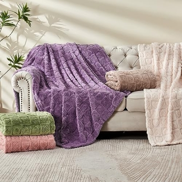 FY Fiber House Heart Checkered Throw Blanket for All Seasons