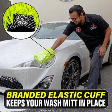 Scratch-Free Chenille Microfiber Wash Mitt by Chemical Guys