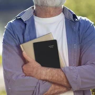 AT-A-GLANCE Planner 2024-2025 Academic, Daily Appointment Book, 5" x 8", Small, Flexible Cover, Quarter-Hourly, Black (7080705)