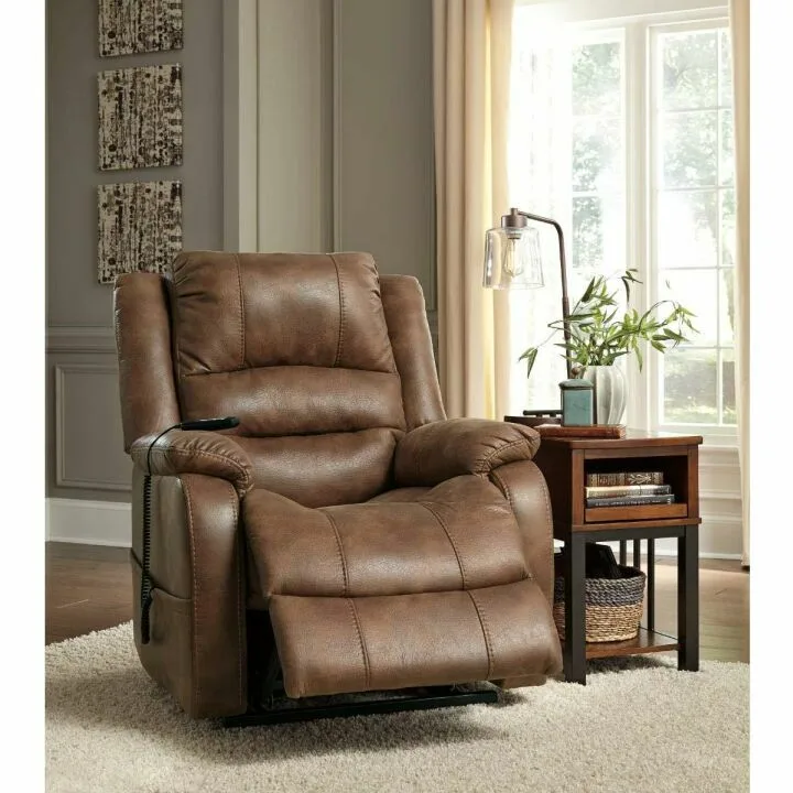 Stylish Brown Recliner by Ashley - Comfort & Quality