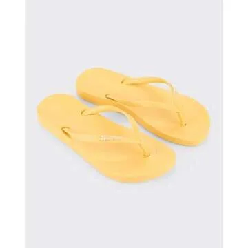 Ipanema Ana Colors Flip Flops for Women, Chic and Comfy