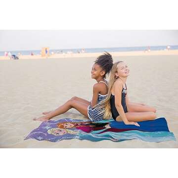 Jay Franco Frozen 2 Snowflake Towel for Kids