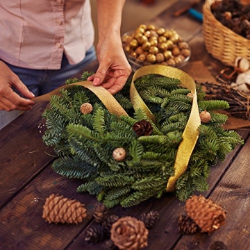 12-Inch Green Wire Wreath Frames for Festive Crafts