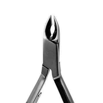 Revlon Half Jaw Cuticle Nipper for Precise Nail Care