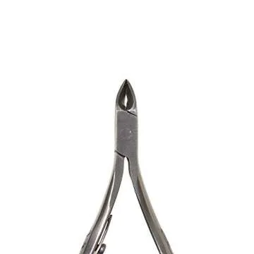 Revlon Half Jaw Cuticle Nipper for Precise Nail Care