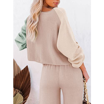 Stylish Pink Queen Women's Knit Outfit for Chic Comfort