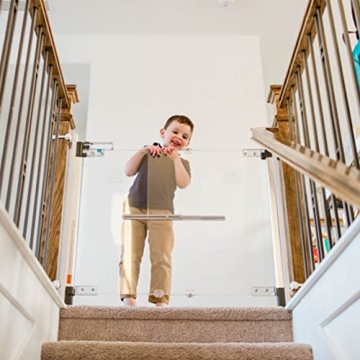 Stylish Qdos Crystal Baby Gate for Kids and Pets - Easy Install