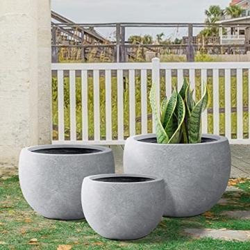 Stylish Concrete Planter Set - Elegant and Functional Planters