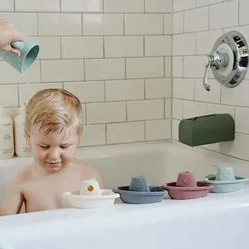 Mushie Bath Rinse Cup 100% Silicone for Safe Kids Bathing