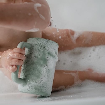 Mushie Bath Rinse Cup 100% Silicone for Safe Kids Bathing