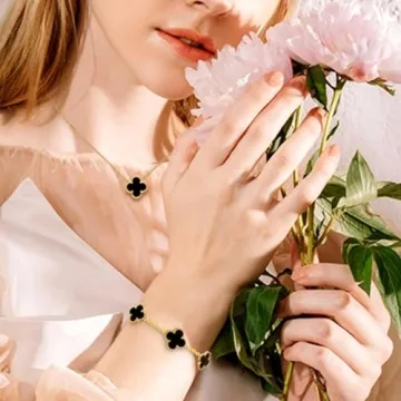 SILANER Gold Four Leaf Clover Bracelet for Women