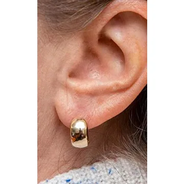 Elegant 14K Gold Huggie Hoop Earrings for Everyday Style