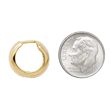Elegant 14K Gold Huggie Hoop Earrings for Everyday Style