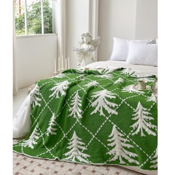Ultra Soft Cozy Green Pine Blanket - Perfect for All Occasions