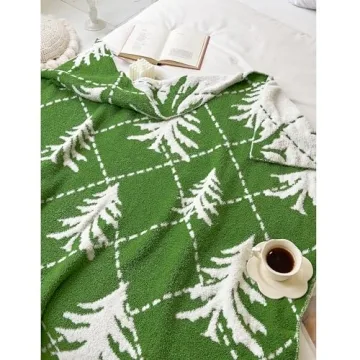 Ultra Soft Cozy Green Pine Blanket - Perfect for All Occasions