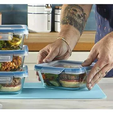 Snapware Total Solution 4-Pc Glass Food Storage Containers Set with Plastic Lids, 4-Cup & 1-Cup Square Meal Prep Container, BPA-Free Lids with 4 Locking Tabs, Microwave, Dishwasher, and Freezer Safe