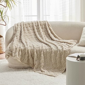 Ultra Soft Fleece Blanket for Comfort - Cozy & Stylish