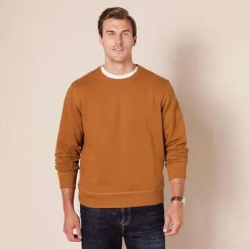 Amazon Essentials Men's Crewneck Sweatshirt in Nutmeg