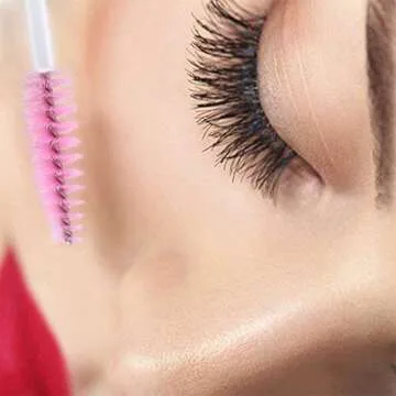 100PCS Disposable Eyelash Brushes for Perfect Makeup