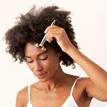 Plum Beauty Contouring Facial Roller for Youthful Skin