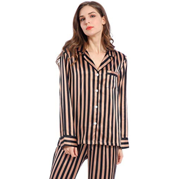 Luxurious Serenedelicacy Women's Satin Pajama Set