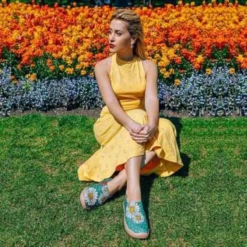 UIN Women's Art Travel Shoes - Slip On Canvas Loafers