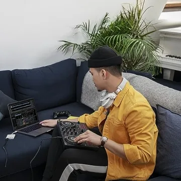 Pioneer DJ DDJ-800 Controller for Pro DJs