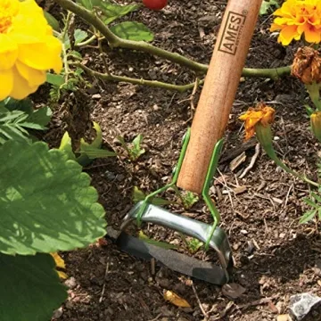 Lightweight AMES Mini Action Hoe for Easy Weeding
