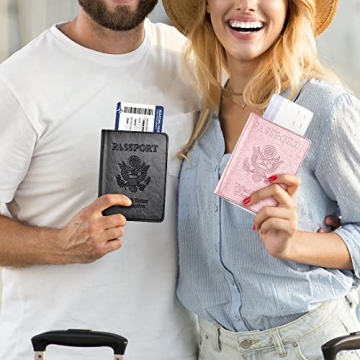 Eoehro Black Passport & Vaccine Card Holder Combo