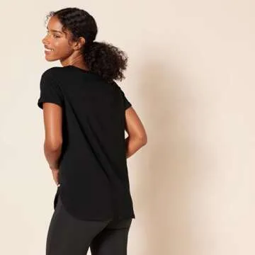 Amazon Essentials Relaxed-Fit Lightweight T-Shirt for Women